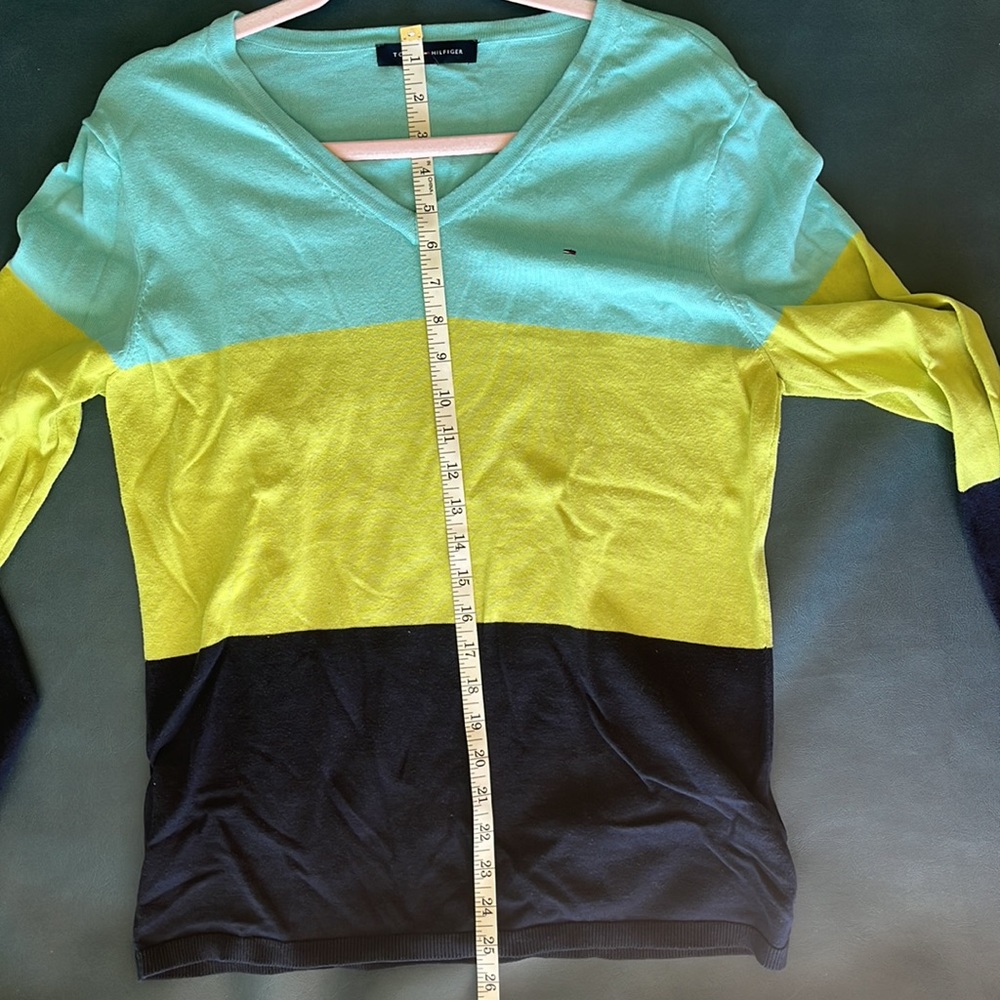 Tommy Hilfiger Color Block Sweater Size Large - image 5